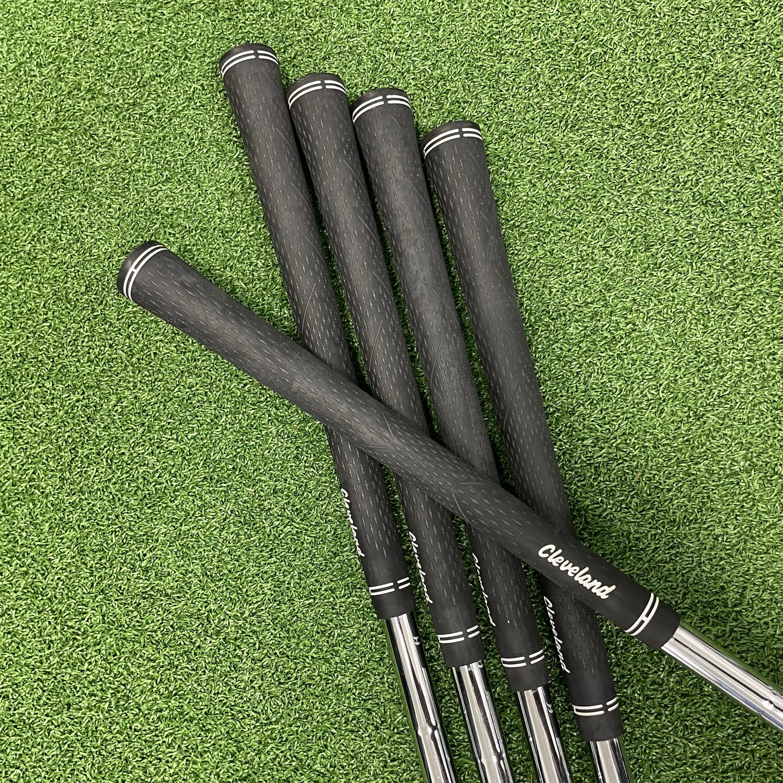 CLEVELAND CG4 6-PW 5PC IRON SET STEEL SHAFTS (S) #IS170K