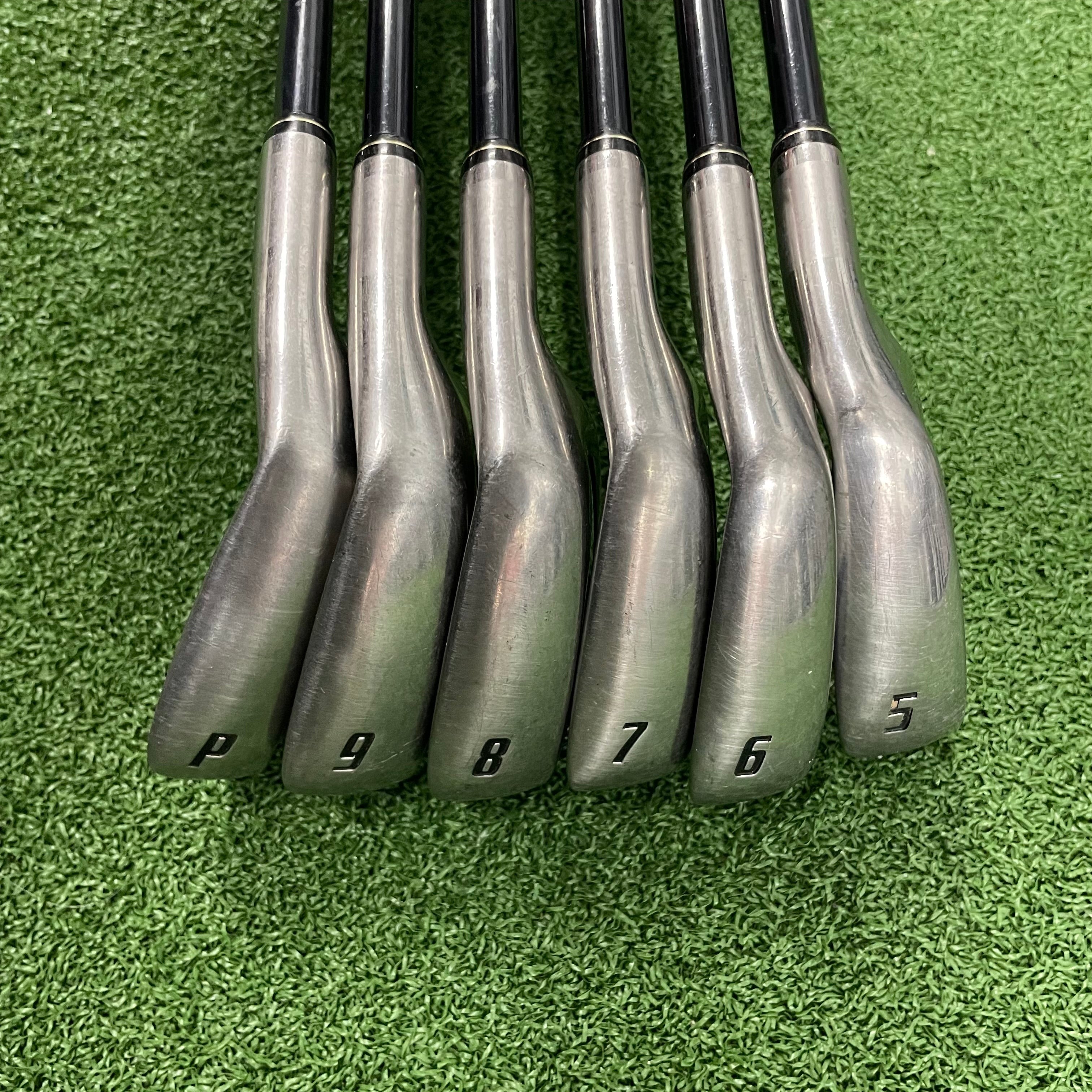 Dunlop Hi-Brid ADFORCE IRON SET (5-PW ) 6PC GRAPHITE SHAFTS (S